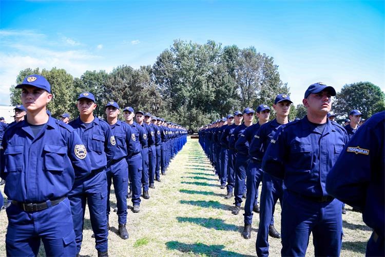 Slika /02_vijesti/2019/08/NOVE VIJESTI/policajci sjeverna makedonija_naslovna.jpg
